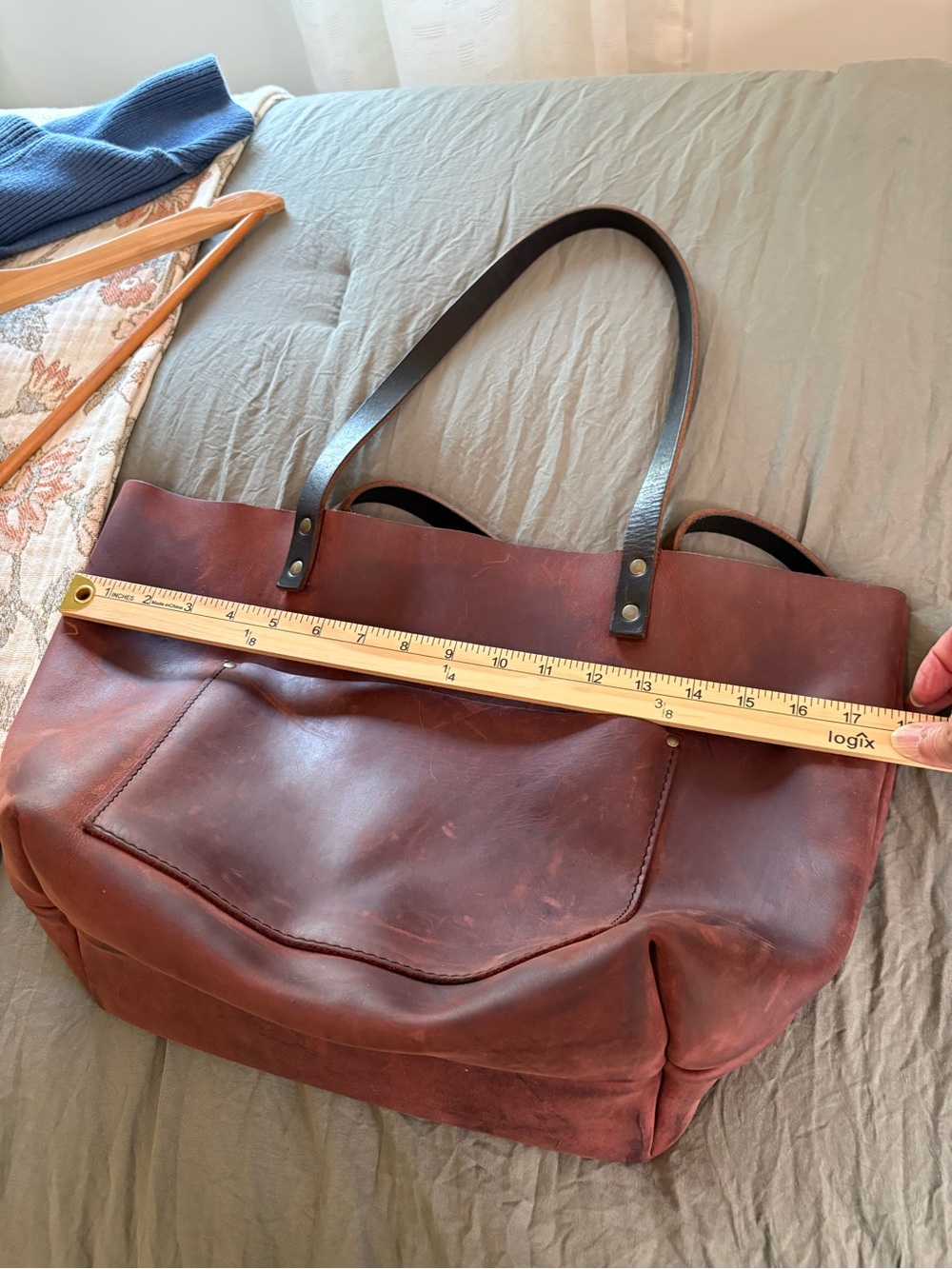 Portland Leather Goods Large Classic Tote Bag. - Picture 11 of 16